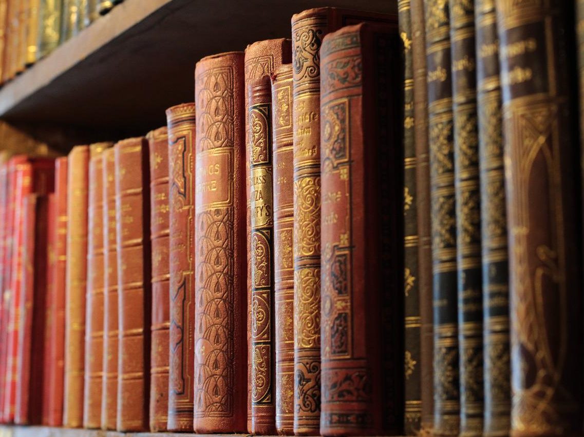 books, bookshelf, old-4515917.jpg